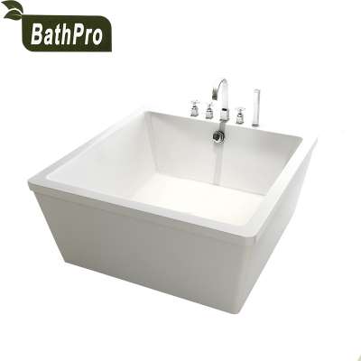 Soaking Function Acrylic Material Square Shape Small Size Freestanding Bathtub